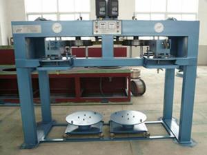   آلة سحب الأسلاك المقلوبة  